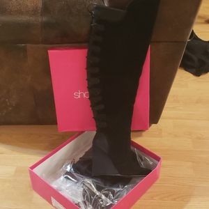 Black knee high boots